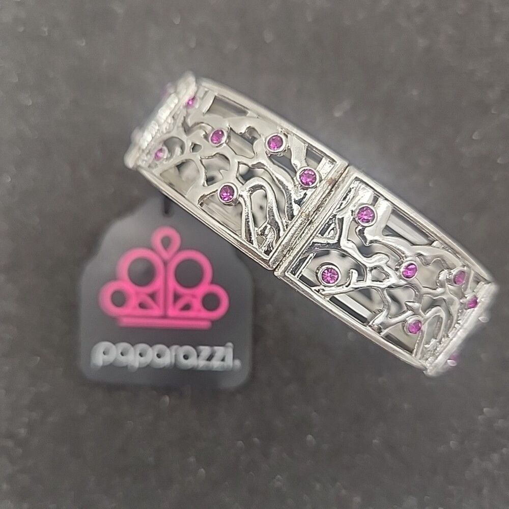 Jewelry Paparaazzi Yours and Vine Braclet Pink Rhinestone Silver Color NEW